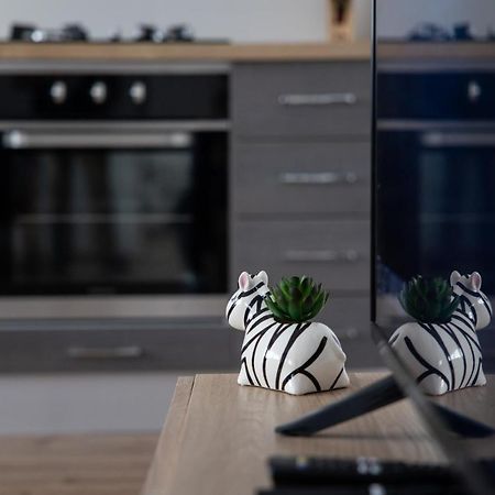 Apartman Ena เบียโลวาร์ ภายนอก รูปภาพ